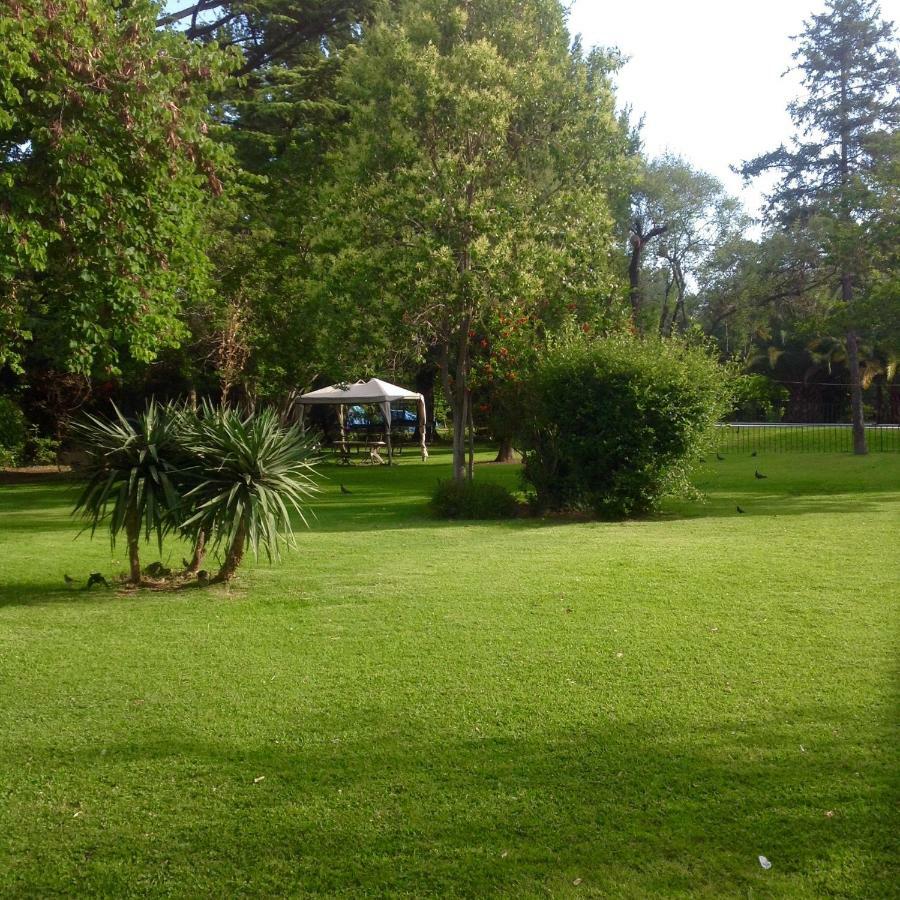 Quinta Ugarte Panzió Lujan de Cuyo Kültér fotó